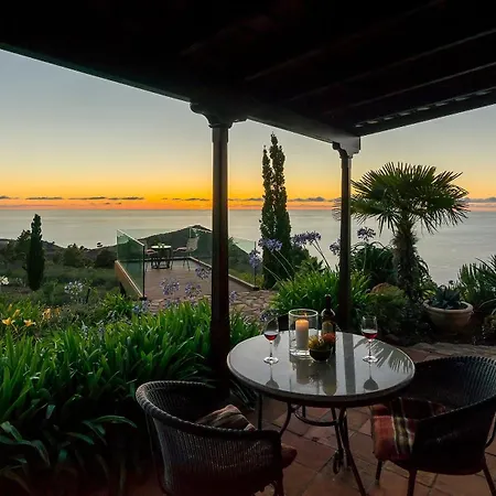Holiday home Finca Villa Miramar Mit Infinity Pool Puntagorda (La Palma)